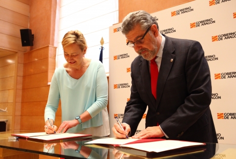 Gobierno de Aragón y Universidad de Zaragoza lanzan una cátedra sobre planificación y gestión logística Gobierno de Aragón y Universidad de Zaragoza lanzan una cátedra sobre planificación y gestión logística