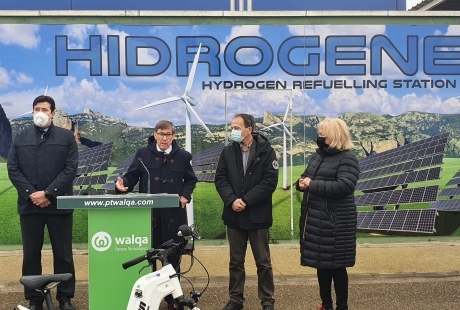 Aliaga clausura en Walqa la presentación del proyecto H2PiyR que conecta las vertientes pirenáicas con un corredor de hidrógeno Aliaga clausura en Walqa la presentación del proyecto H2PiyR que conecta las vertientes pirenáicas con un corredor de hidrógeno