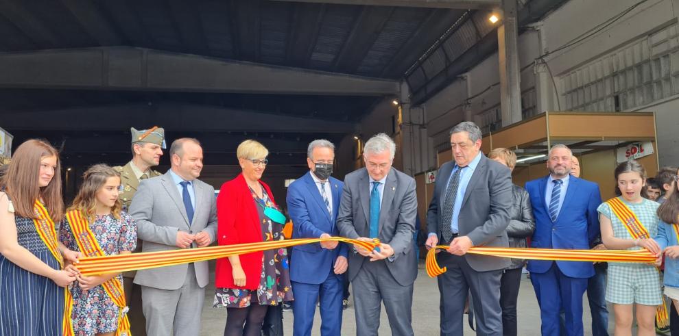 Olona destaca los proyectos de BonÀrea y Mularroya por su contribución al crecimiento de la economía aragonesa Olona destaca los proyectos de BonÀrea y Mularroya por su contribución al crecimiento de la economía aragonesa