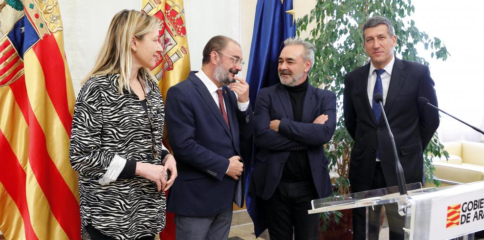 FINSA y ADEO invertirán 75,2 millones de euros en una fábrica de mobiliario de cocina en Platea con más de 200 empleos FINSA y ADEO invertirán 75,2 millones de euros en una fábrica de mobiliario de cocina en Platea con más de 200 empleos