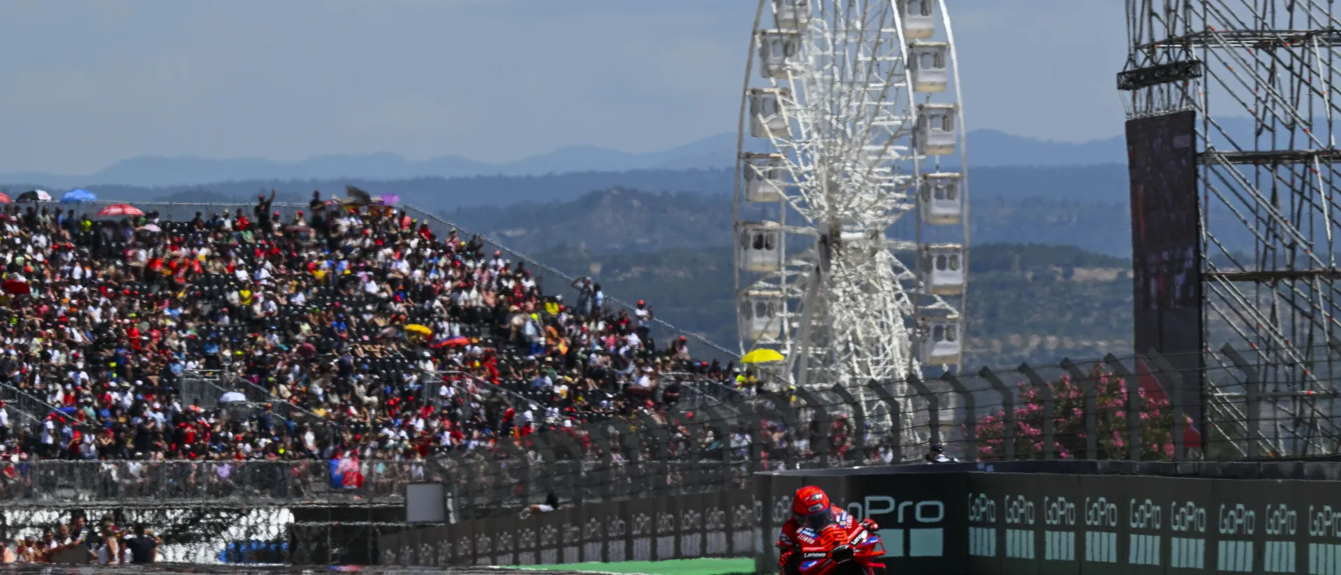 Un mes para que MotoGP vuelva a rugir en MotorLand Aragón Un mes para que MotoGP vuelva a rugir en MotorLand Aragón