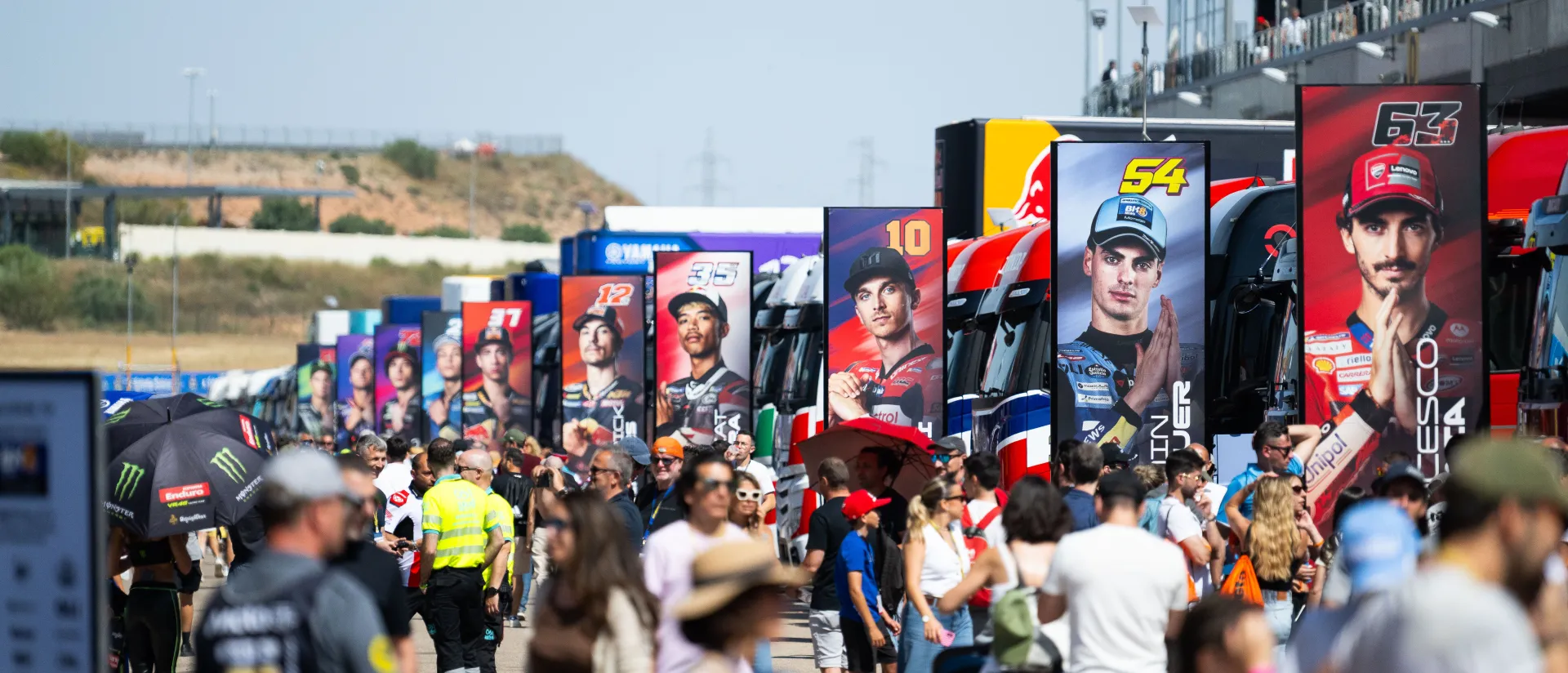 MotorLand reunirá a un dispositivo humano de más de 6500 personas para el Gran Premio Michelin de Aragón MotorLand reunirá a un dispositivo humano de más de 6500 personas para el Gran Premio Michelin de Aragón