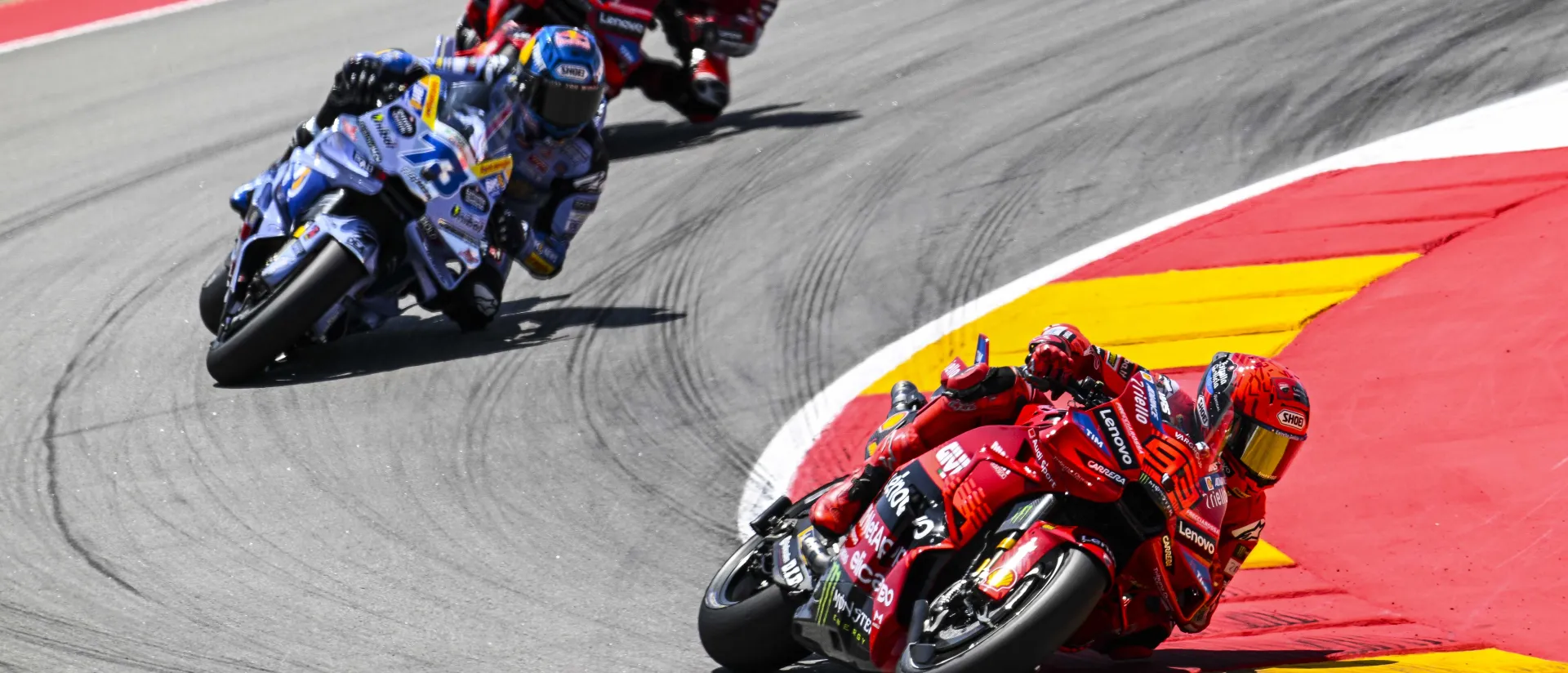 El Mundial de MotoGP aterriza en MotorLand Aragón al rojo vivo con Marc Márquez buscando acechar el liderato de Jorge Martín El Mundial de MotoGP aterriza en MotorLand Aragón al rojo vivo con Marc Márquez buscando acechar el liderato de Jorge Martín