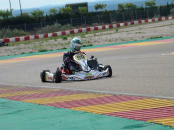 Apertura tandas libres de karts en el Karting Internacional