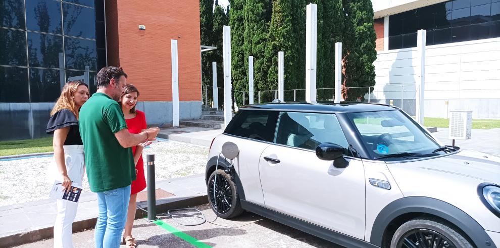 CEEIAragón estrena un nuevo servicio de recarga de vehículo eléctrico en Zaragoza